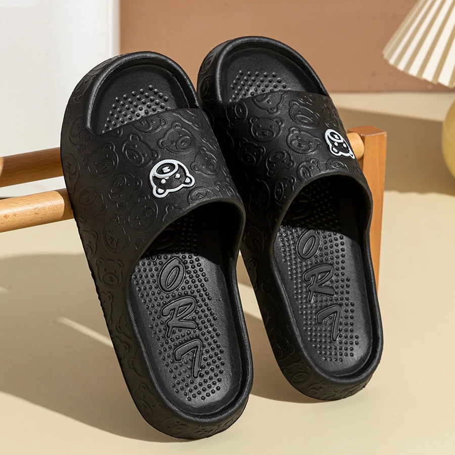 Summer Fashion Bear Print Slippers – Unisex Non-Slip Indoor Bathroom Sandals