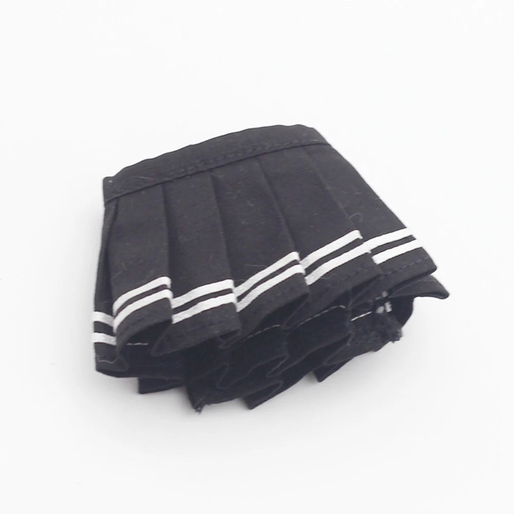 Fashion Skirt Clothes for Labubu 17cm Dolls – 11 Colors Available