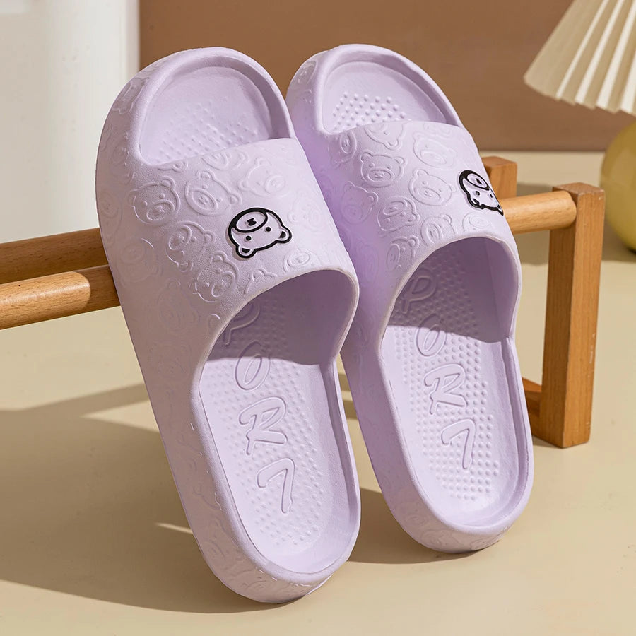 Summer Fashion Bear Print Slippers – Unisex Non-Slip Indoor Bathroom Sandals