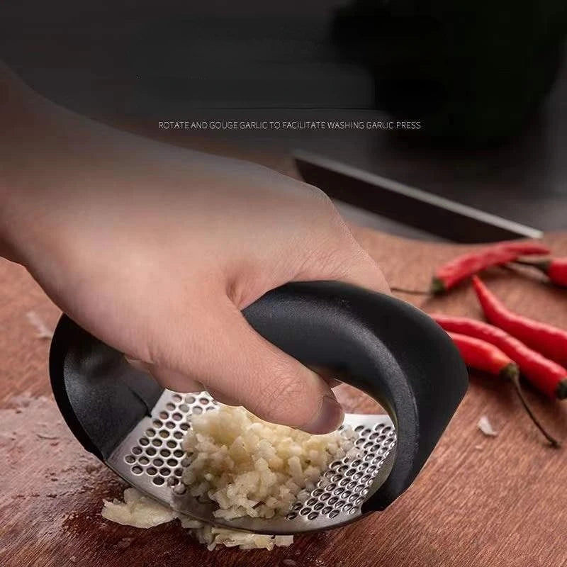 Stainless Steel Garlic Press – Manual Crusher & Mincer for Kitchen Use