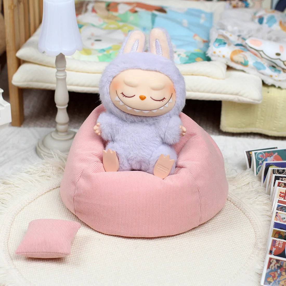 Mini Sofa Bed for Labubu Doll – Cute V1/V2/V3 Plush Accessory & Gift
