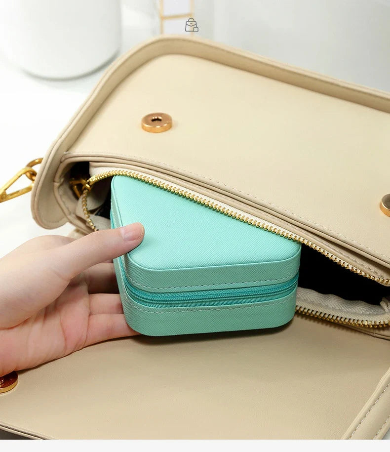 💍 Mini Jewelry Storage Box – Keep Your Sparkle Safe, Wherever You Go ✈️✨