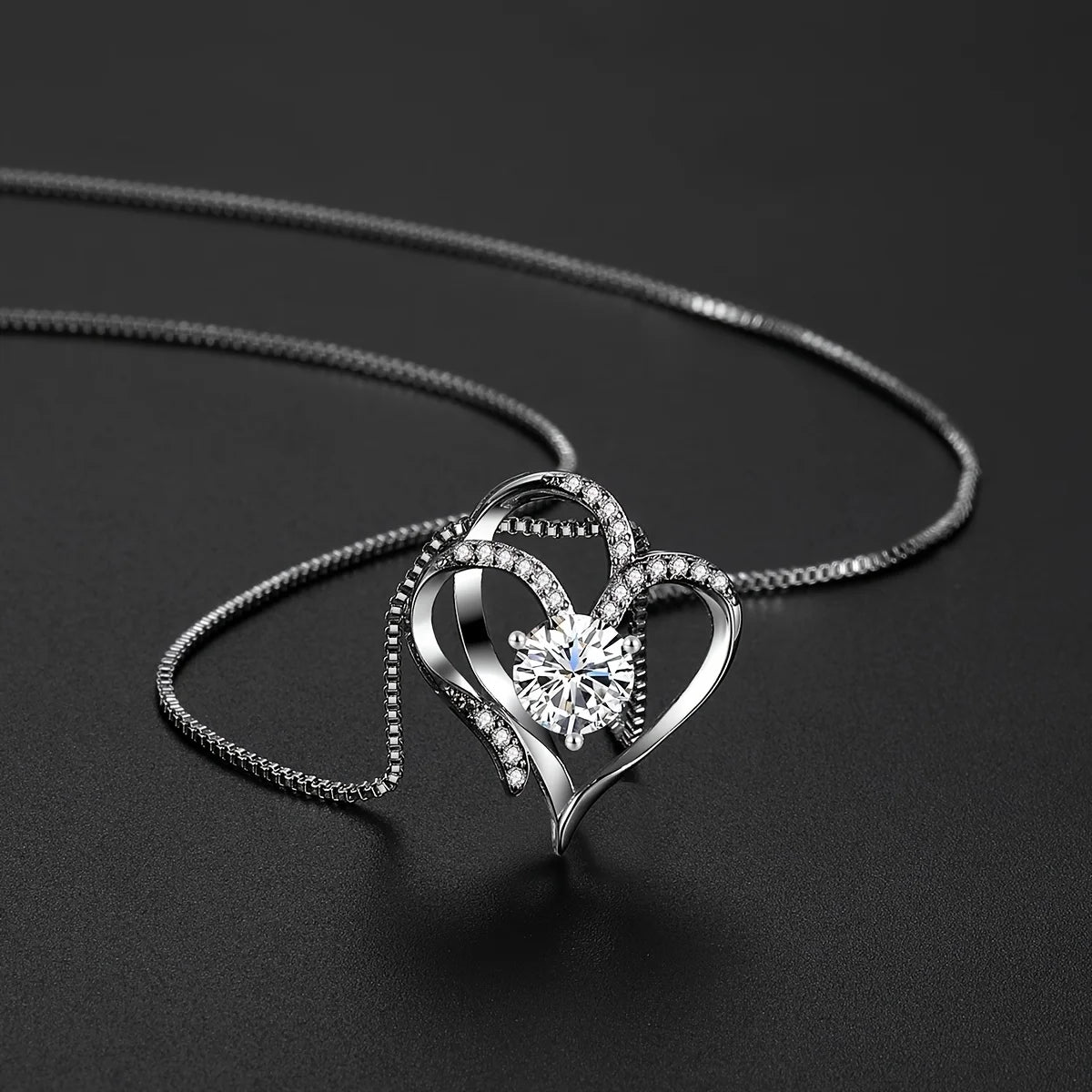 🌹 Exquisite Kunstrosenbox und Herzkette – Perfektes Geschenk für Frauen 🎁 