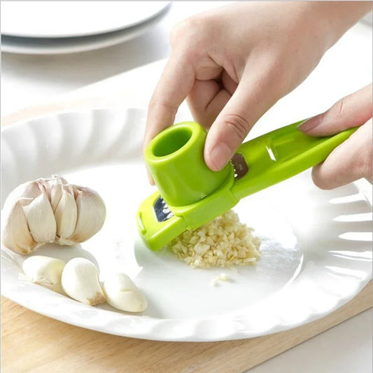 Mini Manual Garlic Grinder – Compact & Eco-Friendly Kitchen Tool