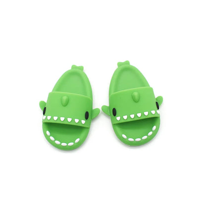 Labubu Shark Slippers – Cute Mini Beach Shoes for 15/17cm Dolls