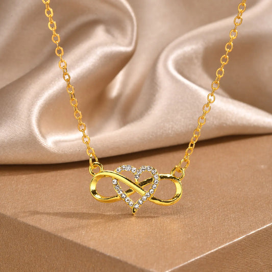 💖 Eternal Bond™ – Infinity Herz Halskette mit funkelndem Zirkonia | Geschenk für Sie 