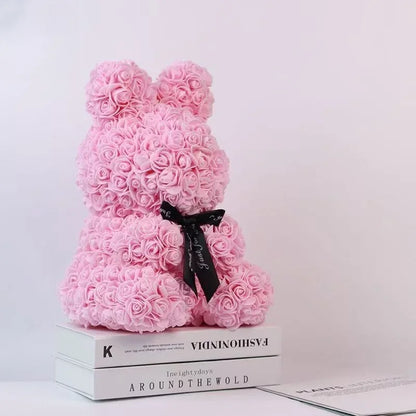 🌹 Rózsa színű plüssmackó művirág – Romantikus évfordulós, Valentin-napi és születésnapi ajándék hölgyeknek 🎁 