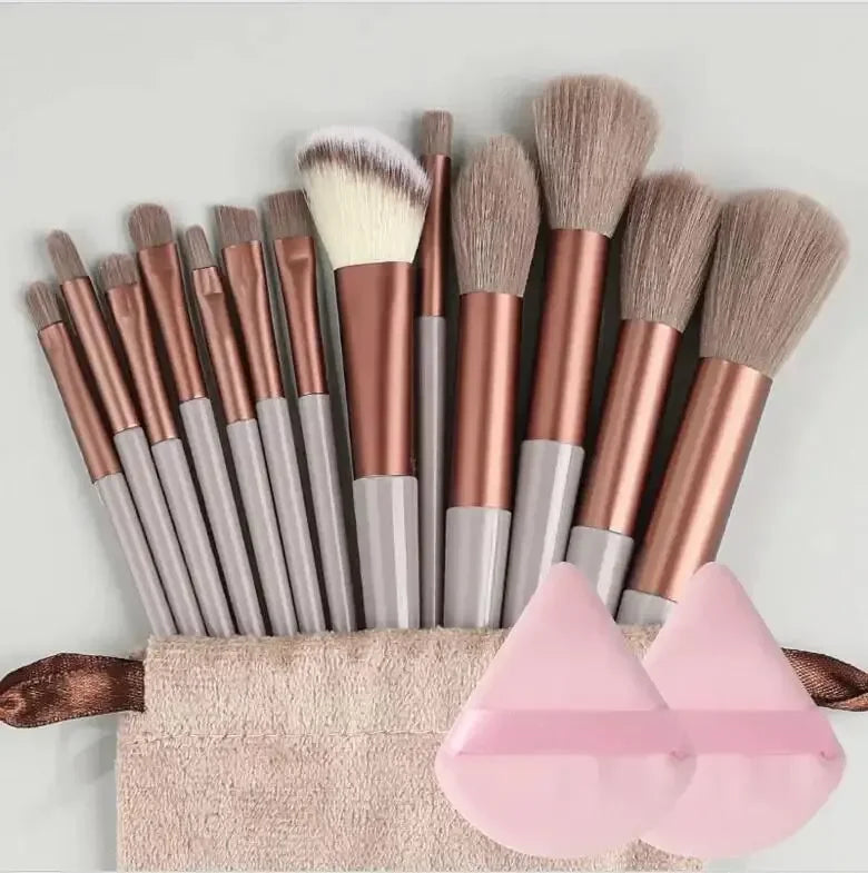 Professional Soft Makeup Brush Set – Fluffy Foundation, Powder, Eyeshadow & Blending Brushes