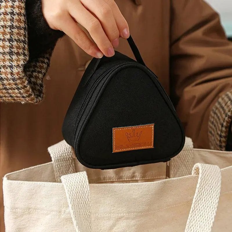🥪❄️🔺 Triangular Insulation Lunch Bag – Cute Portable Rice Ball Thermal Bag for Students!